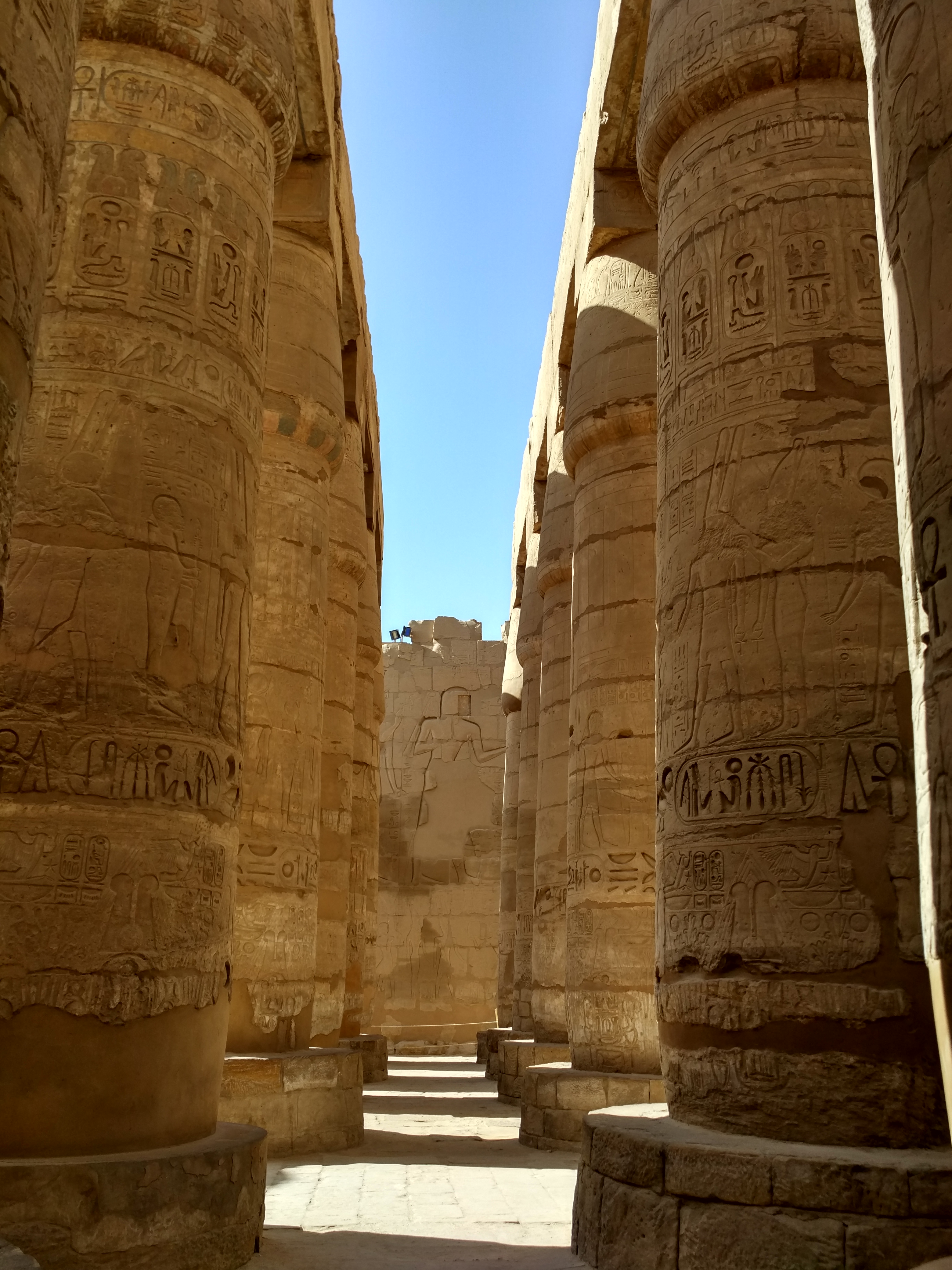 Columnas en el templo de Karnak